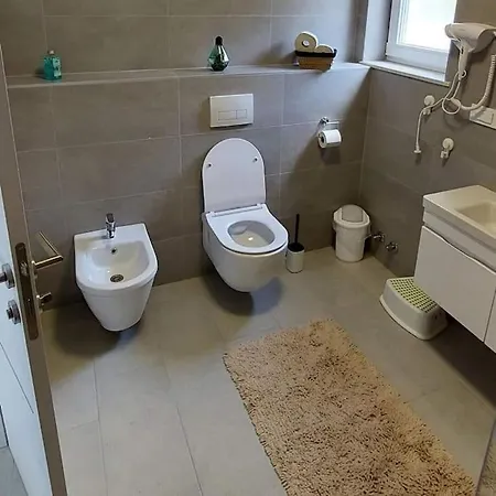 Nora * Juršići