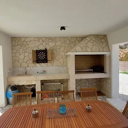 Villa Nora Jursici